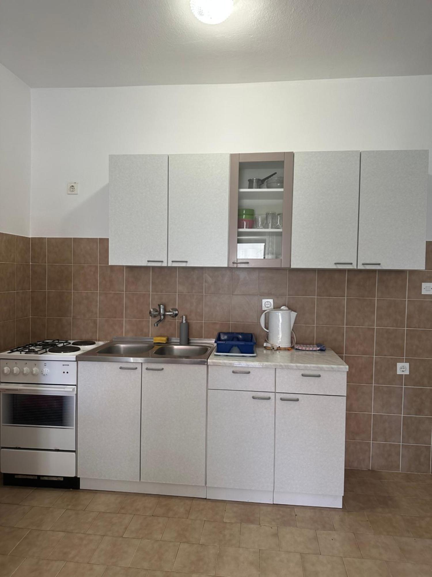 Apartmani Marko Novalja Exterior photo